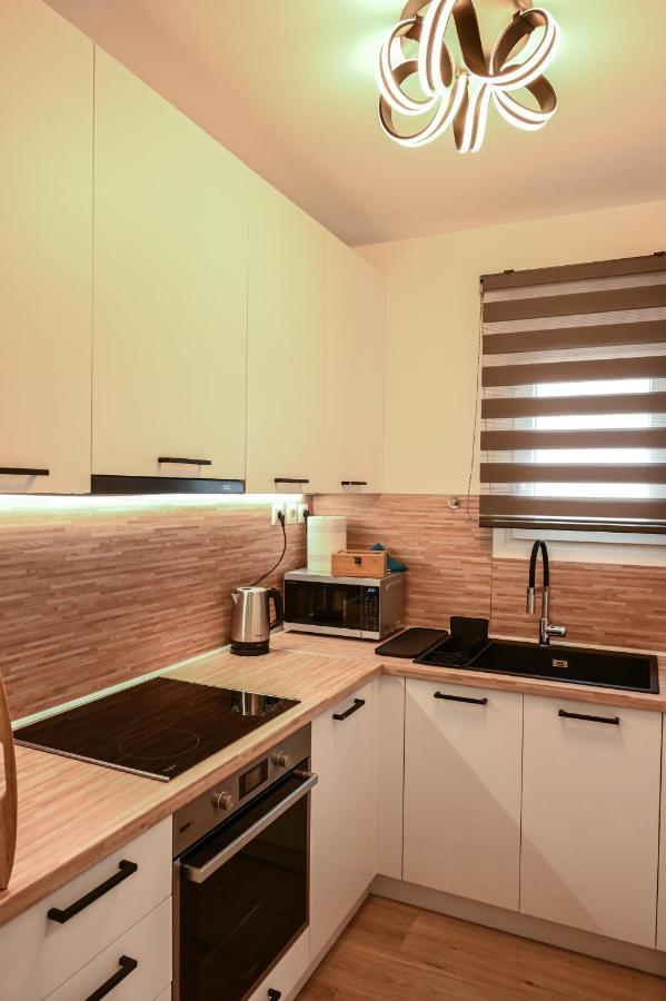 Larisa Hospitality I - Roof Top Apartment - With Free Parking Exterior foto
