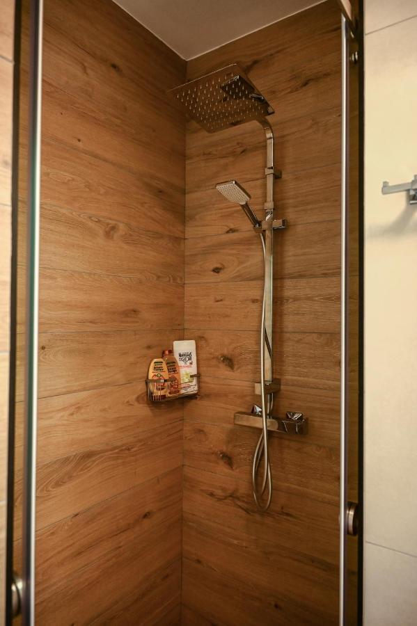 Larisa Hospitality I - Roof Top Apartment - With Free Parking Exterior foto