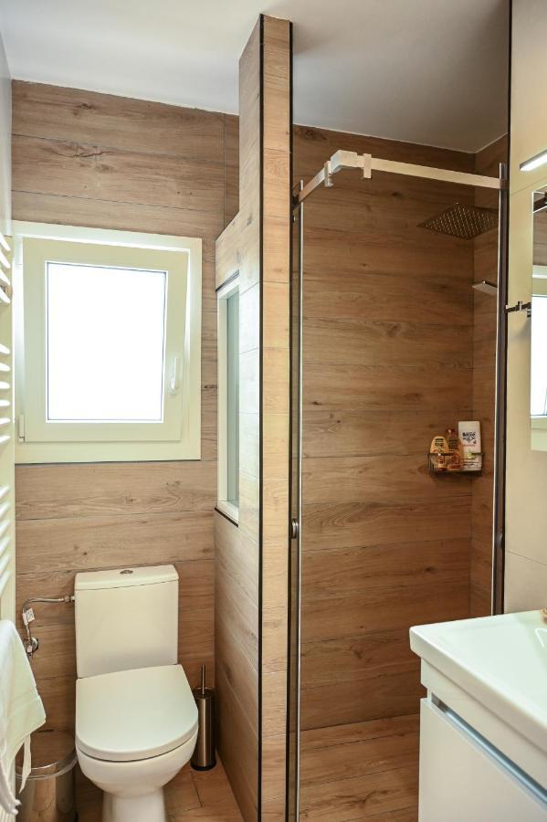 Larisa Hospitality I - Roof Top Apartment - With Free Parking Exterior foto